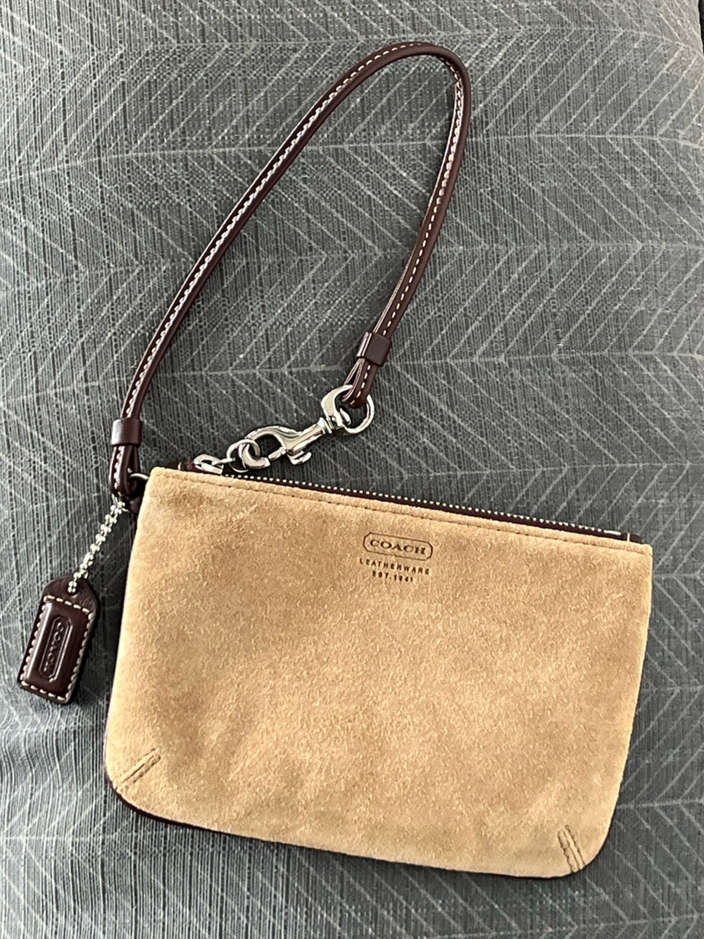 EUC Coach Y2K Tan Suede Wristlet with Dark Brown Trim & Strap